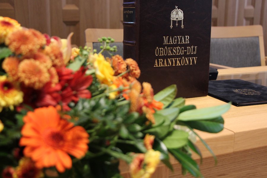 Magyar Örökség Aranykönyv